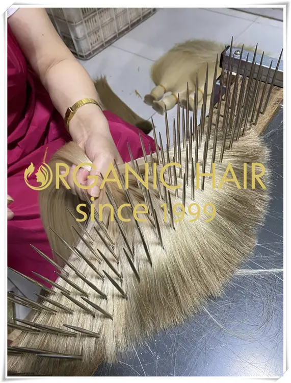 Our manufacturer production process guarantees the quality of hair extensions CD113